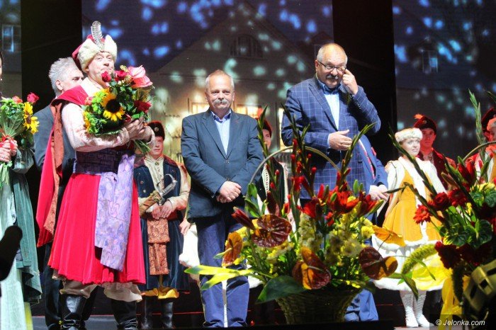jeleniogorzanie-zachwyceni-widowiskiem-operowym-foto-69498