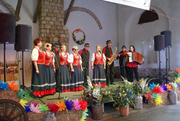 muzycznie-i-kolorowo-na-festiwalu-w-bukowcu-foto-69500