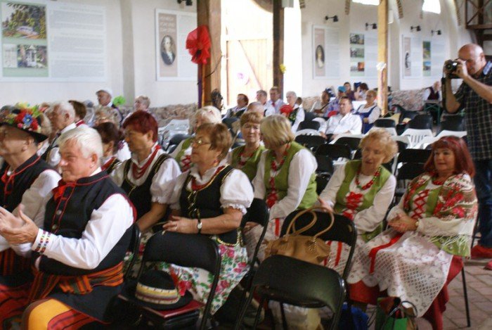 muzycznie-i-kolorowo-na-festiwalu-w-bukowcu-foto-69500