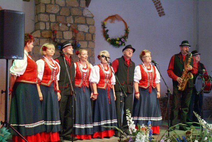 muzycznie-i-kolorowo-na-festiwalu-w-bukowcu-foto-69500