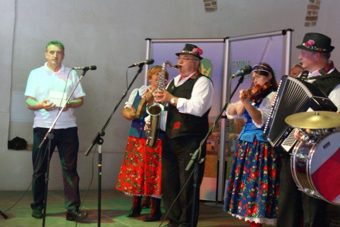 muzycznie-i-kolorowo-na-festiwalu-w-bukowcu-foto-69500