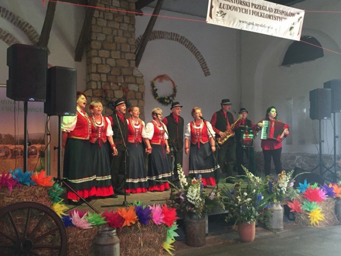 muzycznie-i-kolorowo-na-festiwalu-w-bukowcu-foto-69500