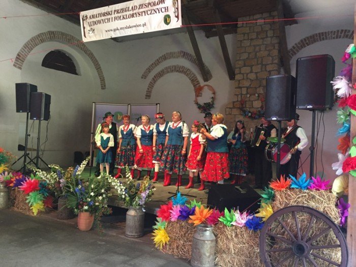muzycznie-i-kolorowo-na-festiwalu-w-bukowcu-foto-69500