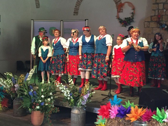 muzycznie-i-kolorowo-na-festiwalu-w-bukowcu-foto-69500