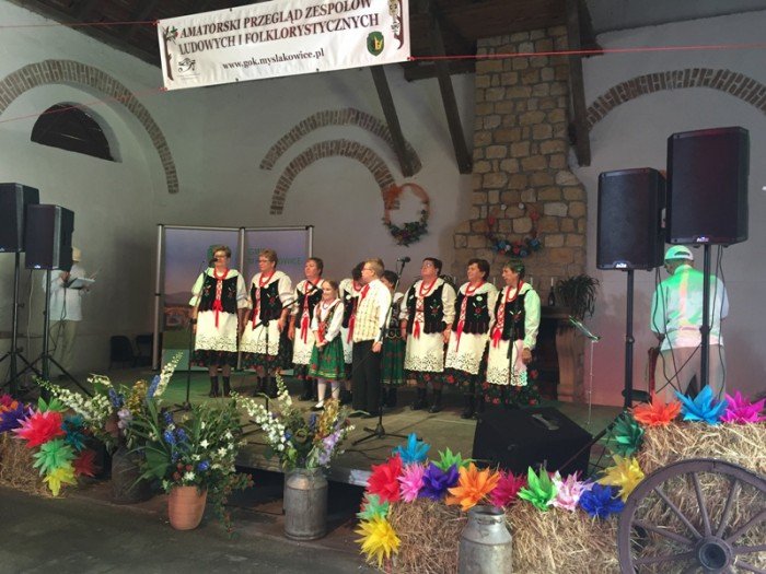 muzycznie-i-kolorowo-na-festiwalu-w-bukowcu-foto-69500