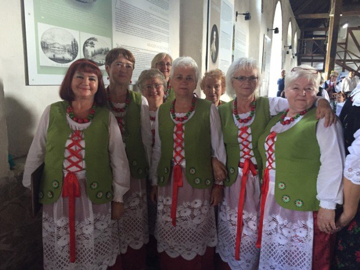 muzycznie-i-kolorowo-na-festiwalu-w-bukowcu-foto-69500