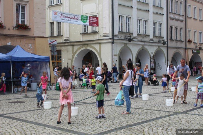 plac-ratuszowy-peen-baniek-mydlanych-foto-69506