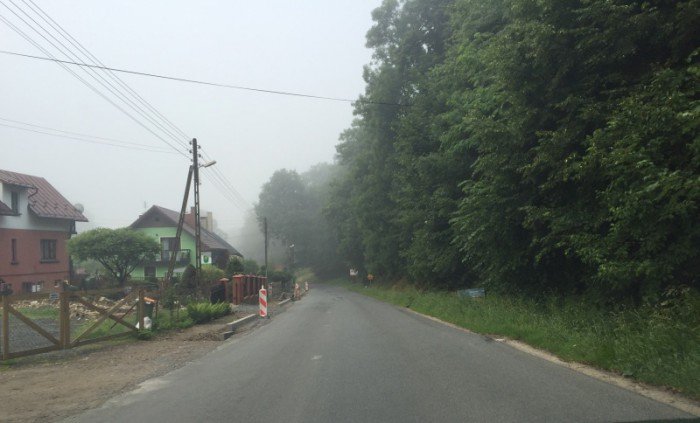 czytelniczka-co-z-droga-w-dziwiszowie-foto-69550