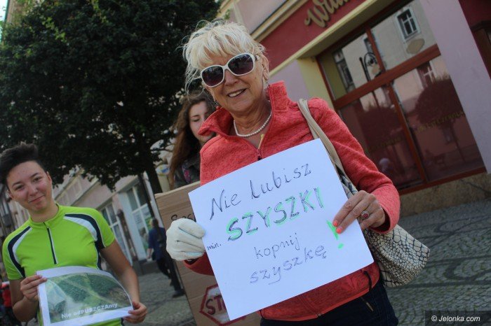 kopali-szyszke-na-znak-protestu-foto-69603