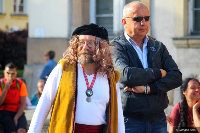 wystartowali-do-wielkiej-wedrowki-foto-69604