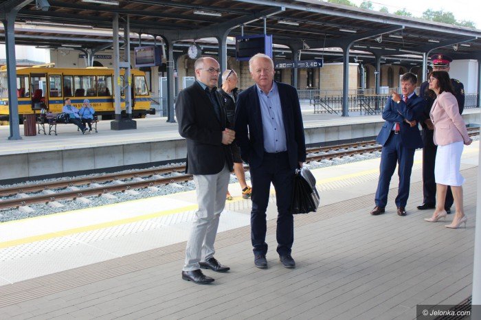 perony-po-remoncie-oficjalnie-otwarte-foto-69638