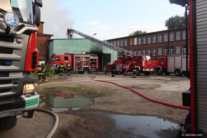 pozar-na-terenie-b-celwiskozy-foto-69659