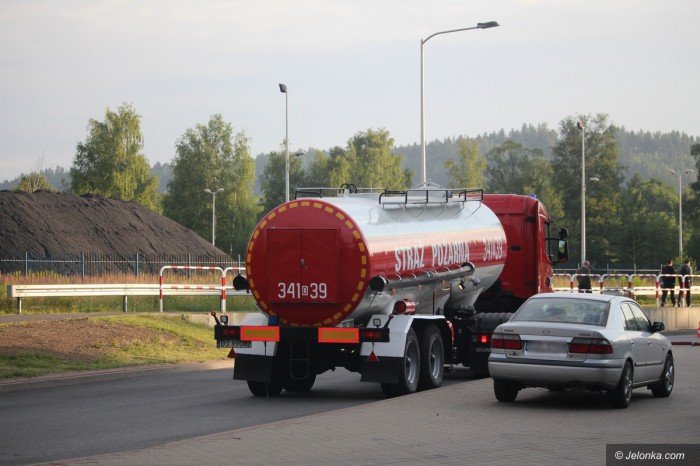 pozar-na-terenie-b-celwiskozy-foto-69659