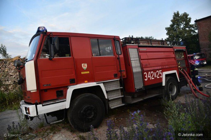 pozar-na-terenie-b-celwiskozy-foto-69659