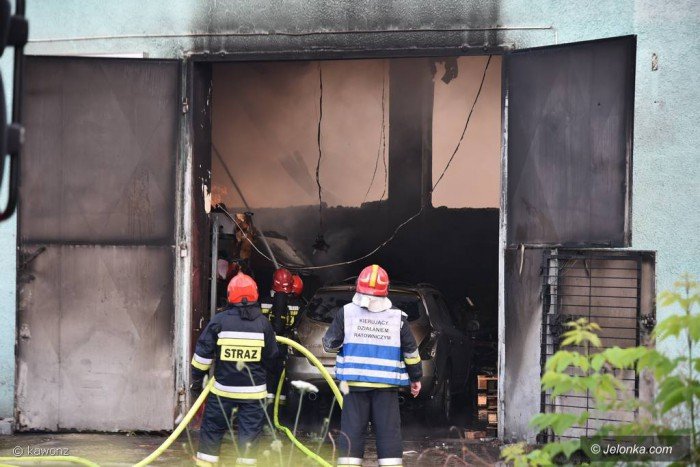 pozar-na-terenie-b-celwiskozy-foto-69659