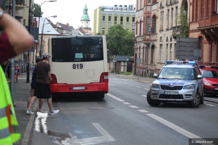 pozar-na-poddaszu-w-centrum-miasta-foto-69686
