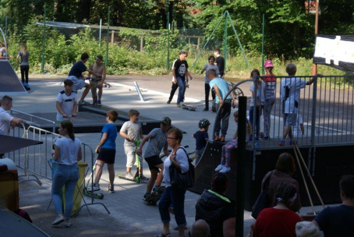 skatepark-w-kowarach-oficjalnie-otwarty-foto-69709