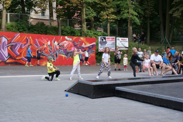 skatepark-w-kowarach-oficjalnie-otwarty-foto-69709