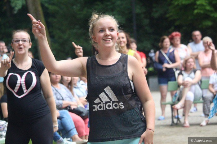 zumba-nie-tylko-dla-modych-foto-69720
