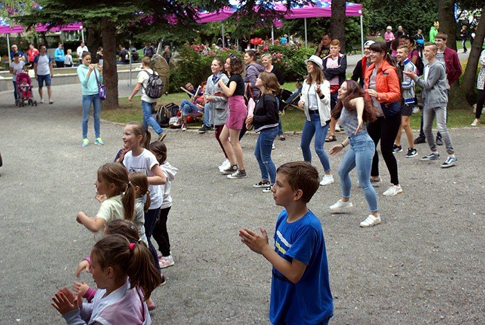 parkowanie-pod-lipa-gry-i-turnieje-foto-69827