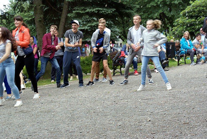 parkowanie-pod-lipa-gry-i-turnieje-foto-69827