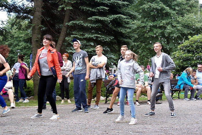 parkowanie-pod-lipa-gry-i-turnieje-foto-69827