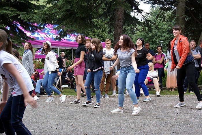 parkowanie-pod-lipa-gry-i-turnieje-foto-69827