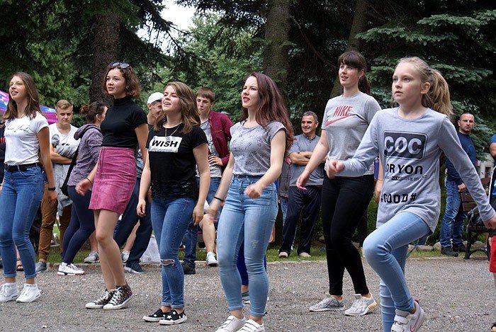 parkowanie-pod-lipa-gry-i-turnieje-foto-69827