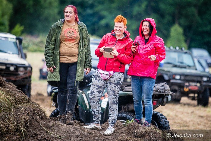 tor-botny-na-zakonczenie-mud-party-foto-69828