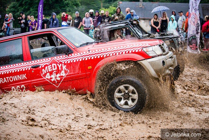 tor-botny-na-zakonczenie-mud-party-foto-69828
