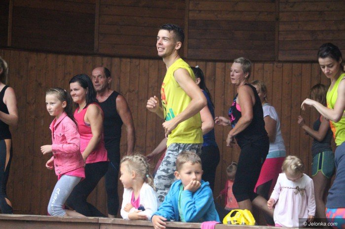 zumbowiczom-nawet-deszcz-niestraszny-foto-video-69830