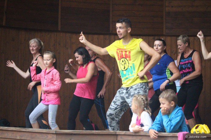 zumbowiczom-nawet-deszcz-niestraszny-foto-video-69830