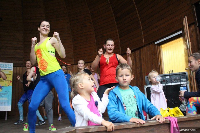 zumbowiczom-nawet-deszcz-niestraszny-foto-video-69830