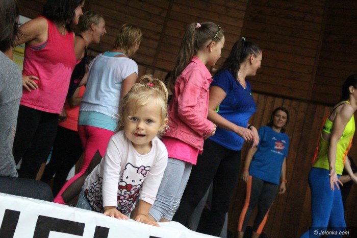 zumbowiczom-nawet-deszcz-niestraszny-foto-video-69830