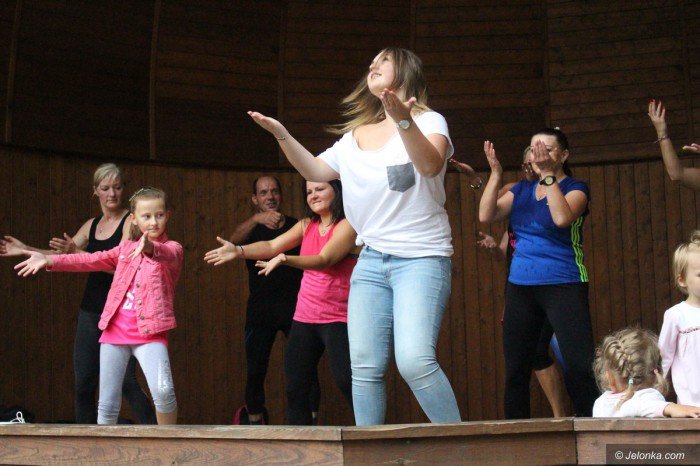 zumbowiczom-nawet-deszcz-niestraszny-foto-video-69830