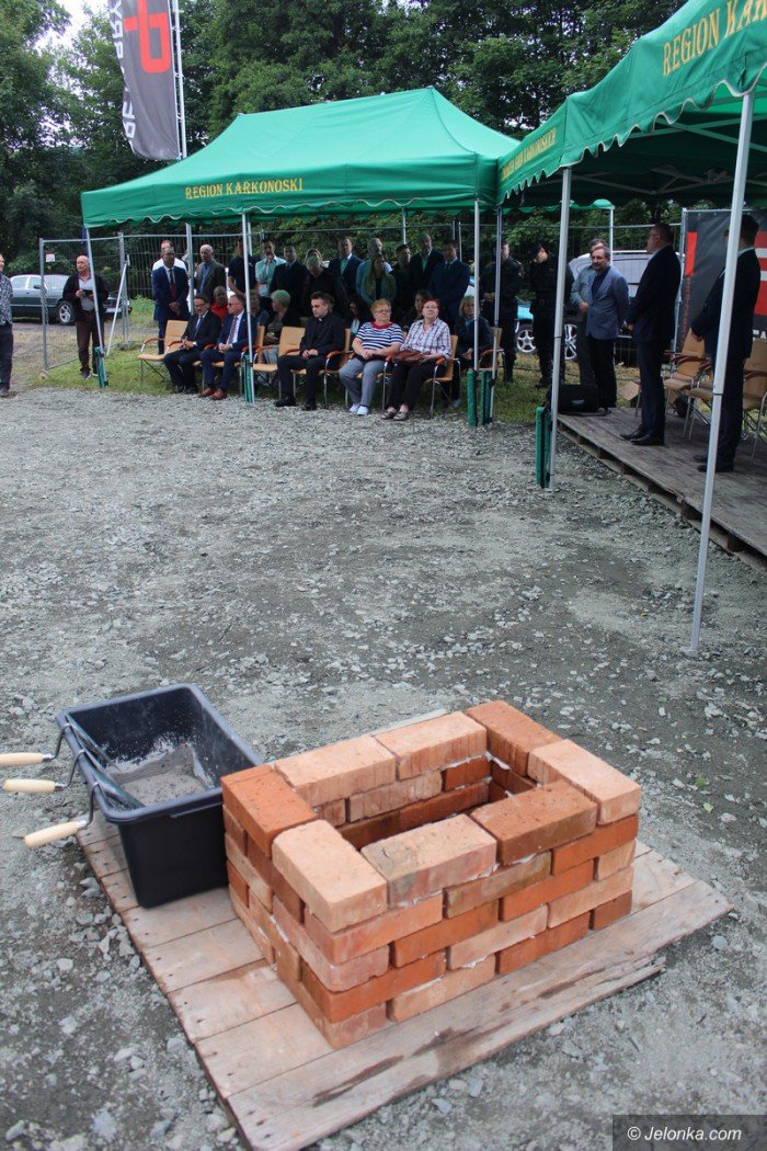 budowa-szkoy-oficjalnie-rozpoczeta-foto-69857