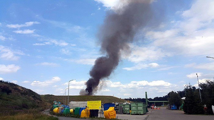 pozar-na-wysypisku-w-kostrzycy-foto-69868