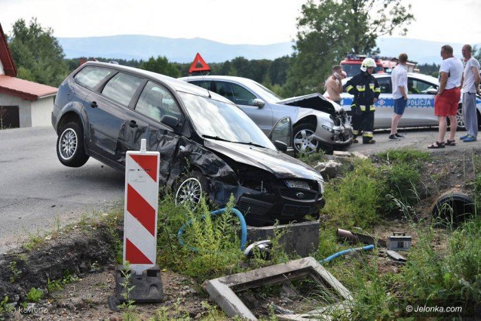 wypadek-w-dziwiszowie-dwoje-dzieci-w-szpitalu-foto-69929