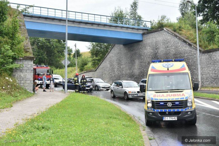 zderzenie-trzech-aut-przed-rondem-majewskiego-foto-69938