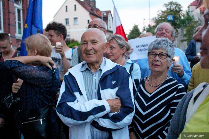 protest-pod-sadem-z-borusewiczem-foto-69942