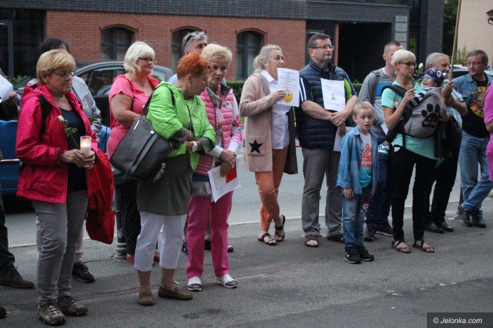 jeleniogorski-kod-zawiesza-protesty-foto-69982