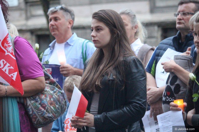 jeleniogorski-kod-zawiesza-protesty-foto-69982