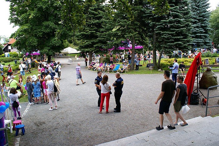 w-karpaczu-ostatnie-parkowanie-pod-lipa-foto-70024