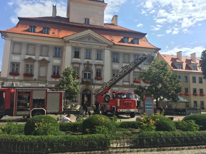 cwiczenia-strazackie-na-placu-ratuszowym-foto-70060