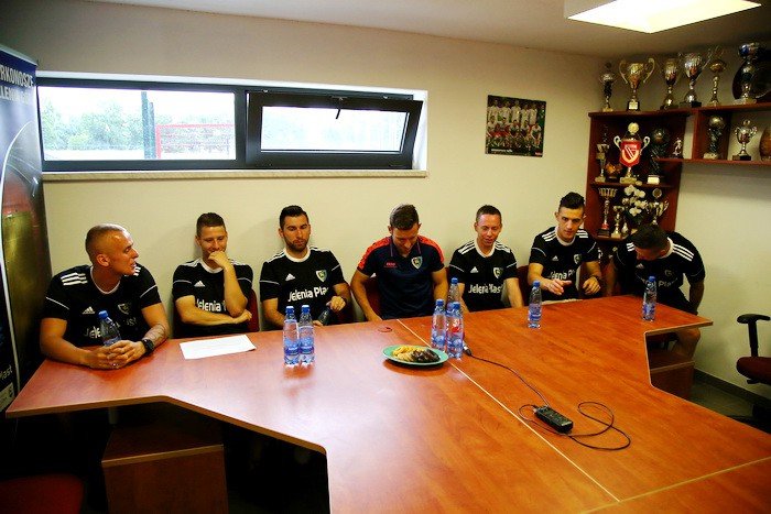 karkonosze-beda-walczyc-o-awans-foto-70111