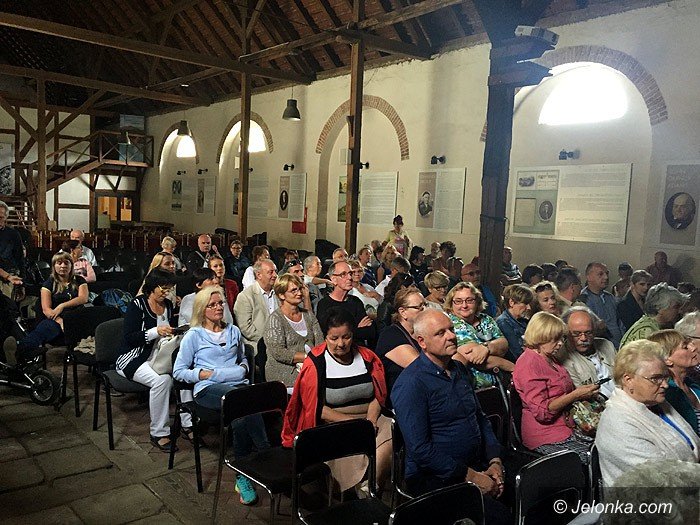 kolorowe-i-ekspresyjne-flamenco-w-bukowcu-foto-70148