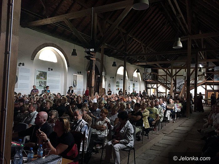 kolorowe-i-ekspresyjne-flamenco-w-bukowcu-foto-70148