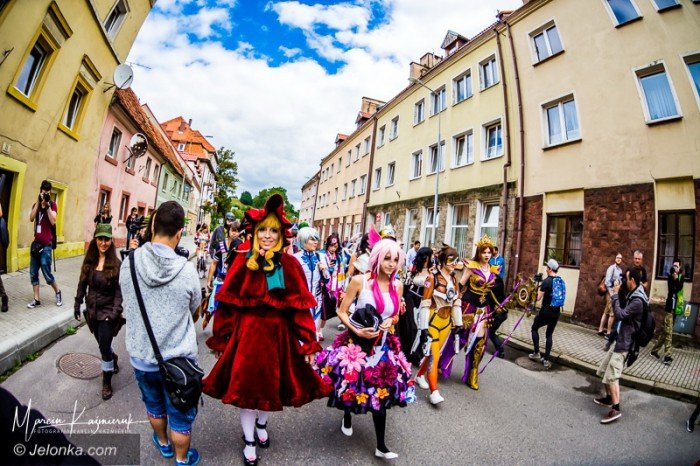 przemarsz-bohaterow-fantasy-we-wleniu-foto-70249