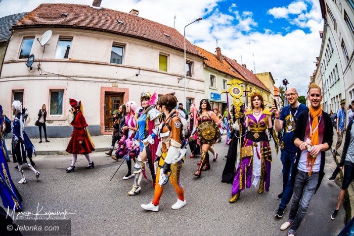 przemarsz-bohaterow-fantasy-we-wleniu-foto-70249