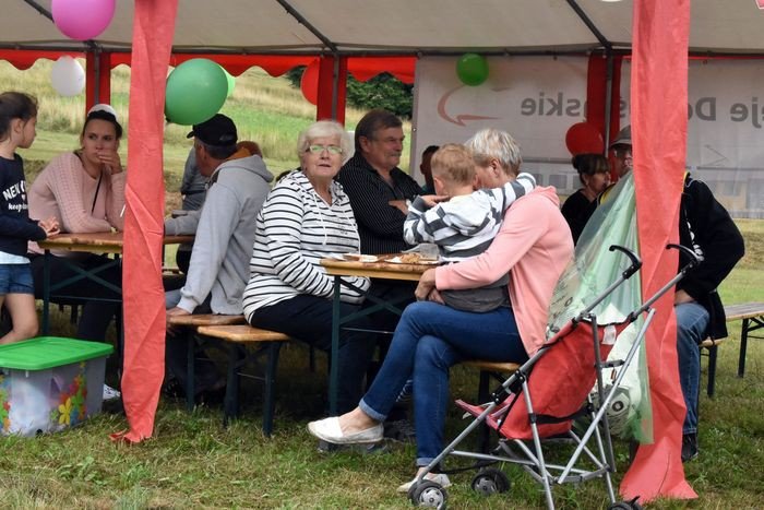 rodzinnie-i-kolejowo-na-festynie-w-trzcinsku-foto-70255